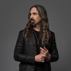 Foto do artista Bear McCreary
