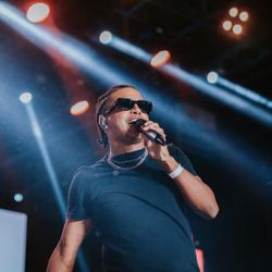 Foto do artista Jessé Alcantara