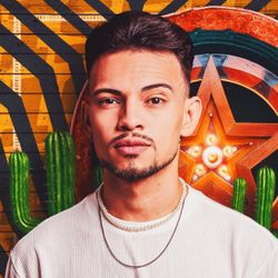 Foto do artista Victor Meira