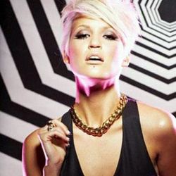 Foto do artista Tami Chynn