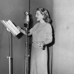 Foto do artista Rosemary Clooney