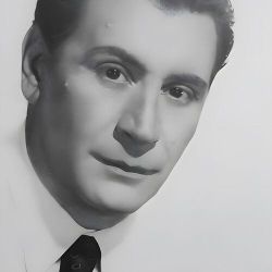 Foto do artista Alfredo de Angelis
