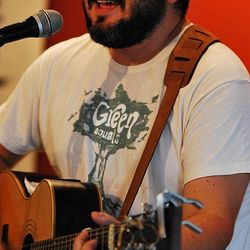 Foto do artista Eduardo Mano