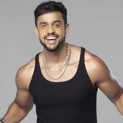 Foto do artista Parangolé