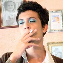 Foto do artista Andrade e a Torre