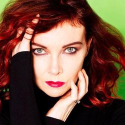 Foto do artista Cathy Dennis