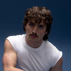 Foto do artista Benson Boone
