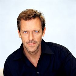 Foto do artista Hugh Laurie