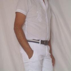 Foto do artista Luciano Moreno