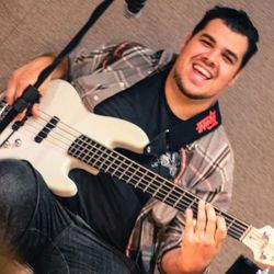 Foto do artista Daniel Araujo