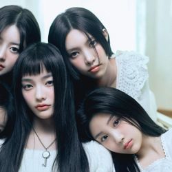 Foto do artista ILLIT