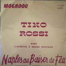 Dans l'Operette a Grand Spectacle "Naples au Baiser de Feu" - 1957 • Álbum