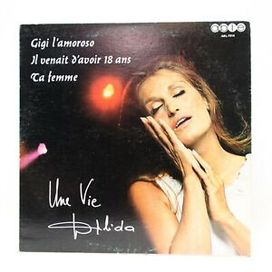 Une Vie - 1971 • Álbum