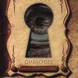 Con La Casa En Orden - 2001 • Álbum