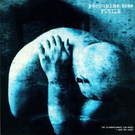 Futile - 2003 • Álbum