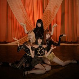 Shadow Play - Pink Fantasy