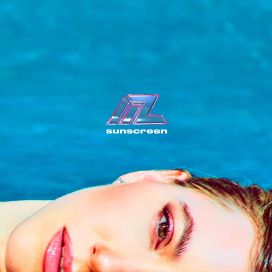 Sunscreen (feat. SOPHIE) - 2025 • Sencillo/EP