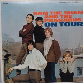 On Tour - 1965 • Álbum