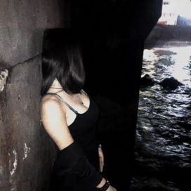 Kiss before she goes (feat. iveschwitz) - 2024 • Single/EP