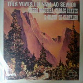 Três Vozes Louvam Ao Senhor - 1983 • Álbum