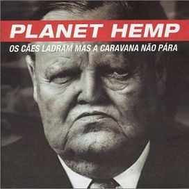 Os Cães Ladram Mas A Caravana... - 1997 • Álbum