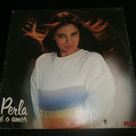 É O Amor - 1981 • Álbum