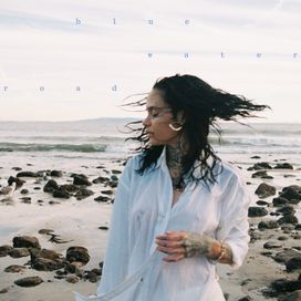 blue water road - 2022 • Álbum