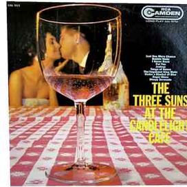 At The Candlelight Cafe - 1959 • Álbum