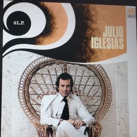 Julio Iglesias 1975 (Vol. 1 &amp; 2) - 1975 • Coletânea