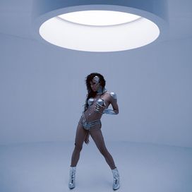 Green Lights (La Luz) - Michaela Jaé