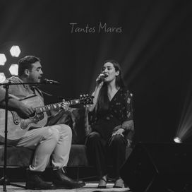 Tantos Mares (Ao Vivo) - 2022 • Sencillo/EP