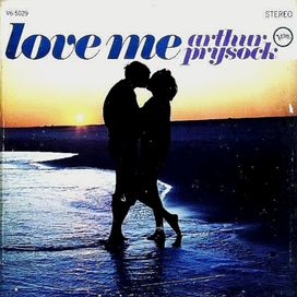 Love Me - 1967 • Álbum