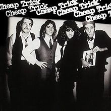 Cheap Trick - 1977 • Álbum