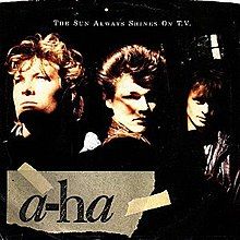 The Sun Always Shines On T.V. - 1985 • Sencillo/EP