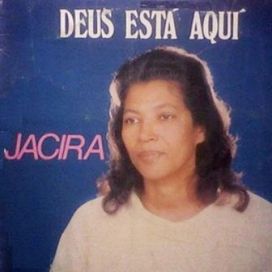Deus Está Aqui - Álbum