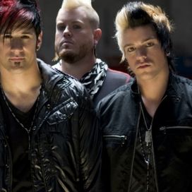 Confessions - 2009 • Álbum