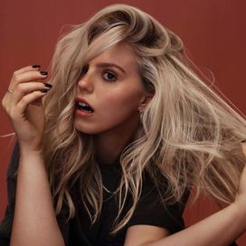 Everything To Everyone (Deluxe) - 2023 • Álbum