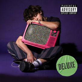 GROWING UP ON THE INTERNET (DELUXE) - 2025 • Álbum