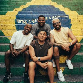 Entre a Rua e a Saudade - 2025 • Single/EP
