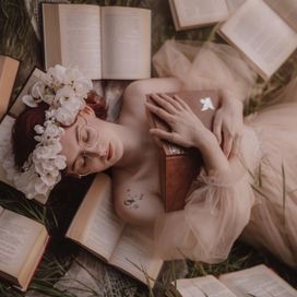 DEAR READER - Peggy
