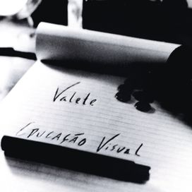 Educação Visual - 2003 • Álbum