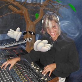 Sessions With a Nasty Old Tree - Enjoy