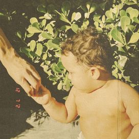 De Olhos Fechados - 2024 • Single/EP