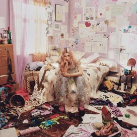 Quarter Life Crisis (deluxe) - 2023 • Álbum