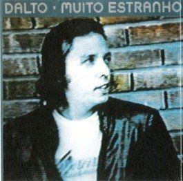 Muito Estranho - 1982 • Álbum