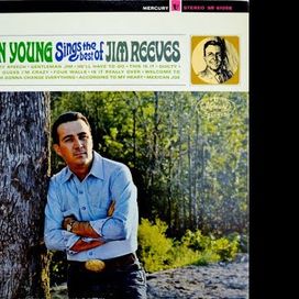 Sings The Best Of Jim Reeves - 1966 • Álbum