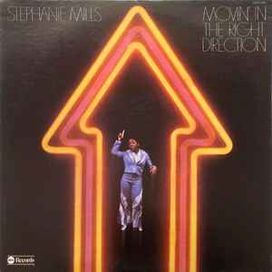 Movin' In The Right Direction - 1975 • Álbum