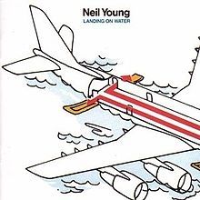 Landing on Water - 1986 • Álbum