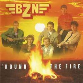 'Round The Fire - 1995 • Álbum