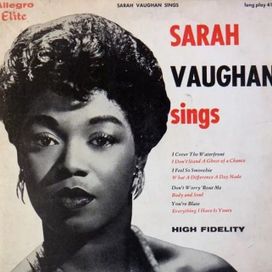 Sarah Vaughan Sings (1956) - 1956 • Álbum